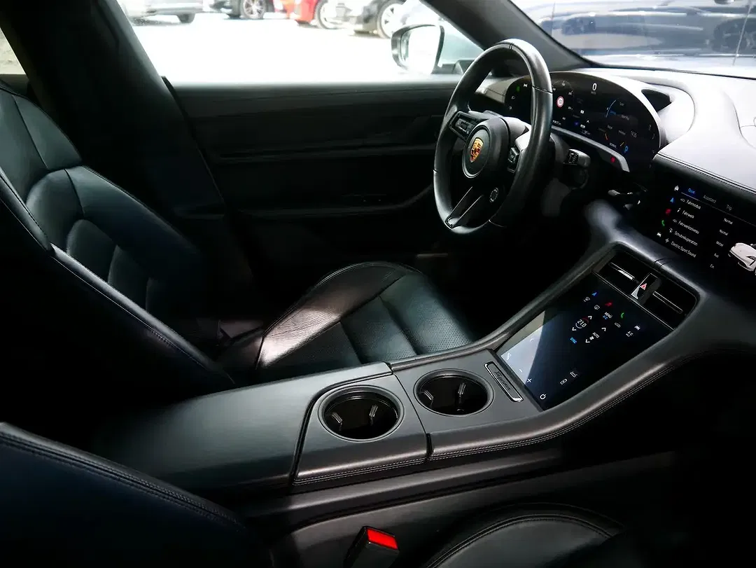 Porsche Taycan Sport Chrono Plus - foto 15