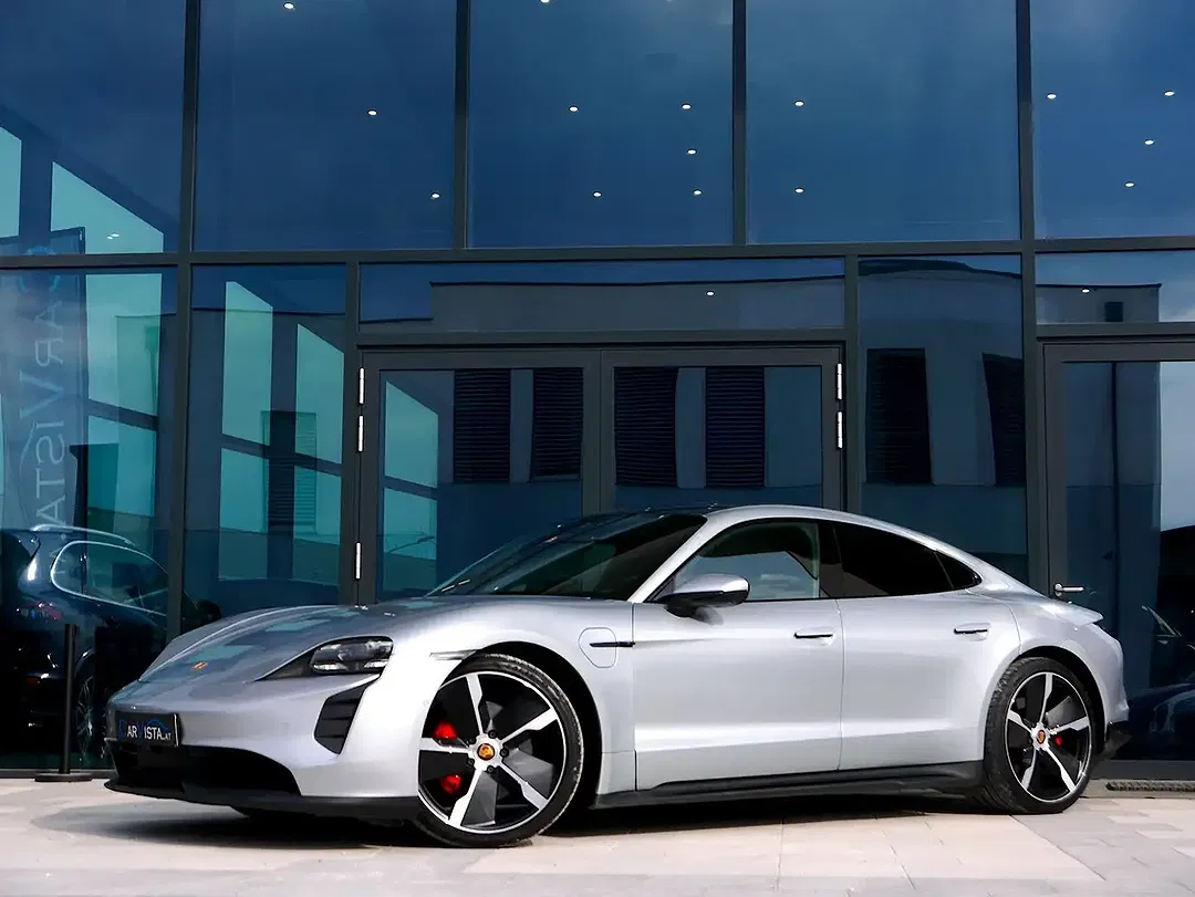 Porsche Taycan Sport Chrono Plus - foto 2