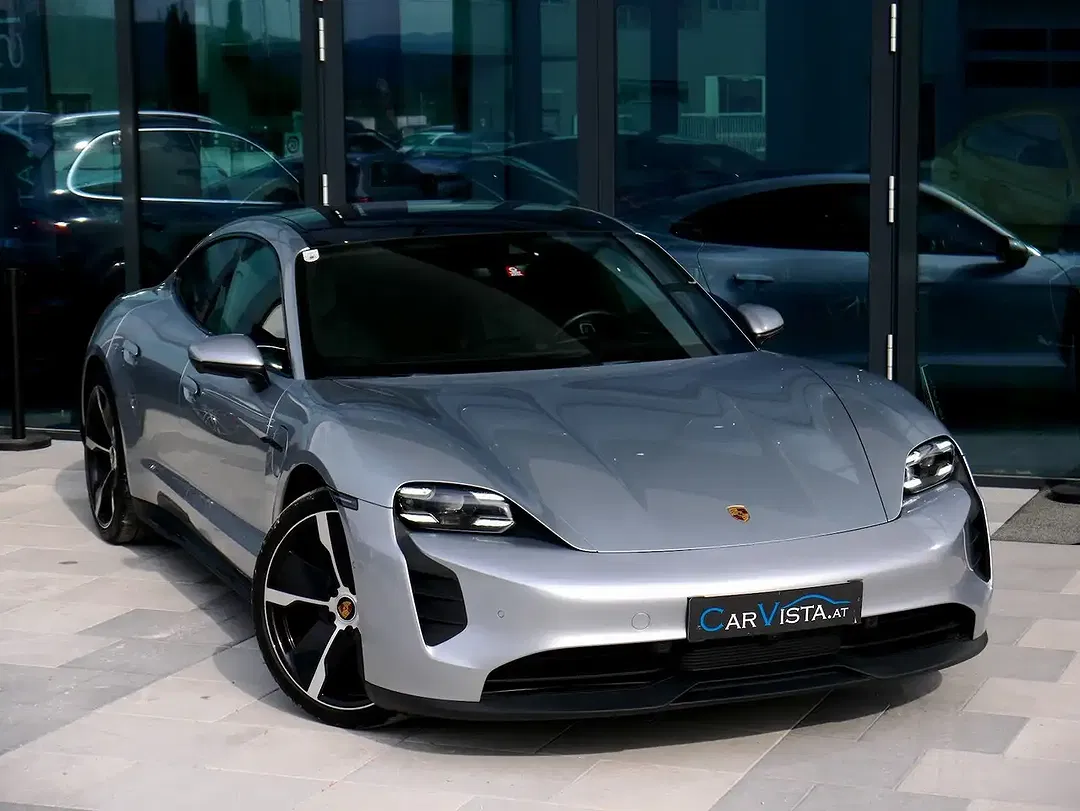Porsche Taycan Sport Chrono Plus - Thumbnail 6