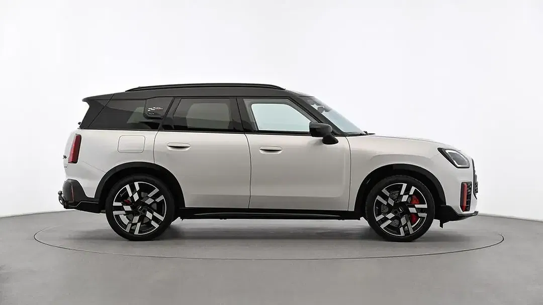 MINI JCW Countryman All4 JCW Trim - Thumbnail 2