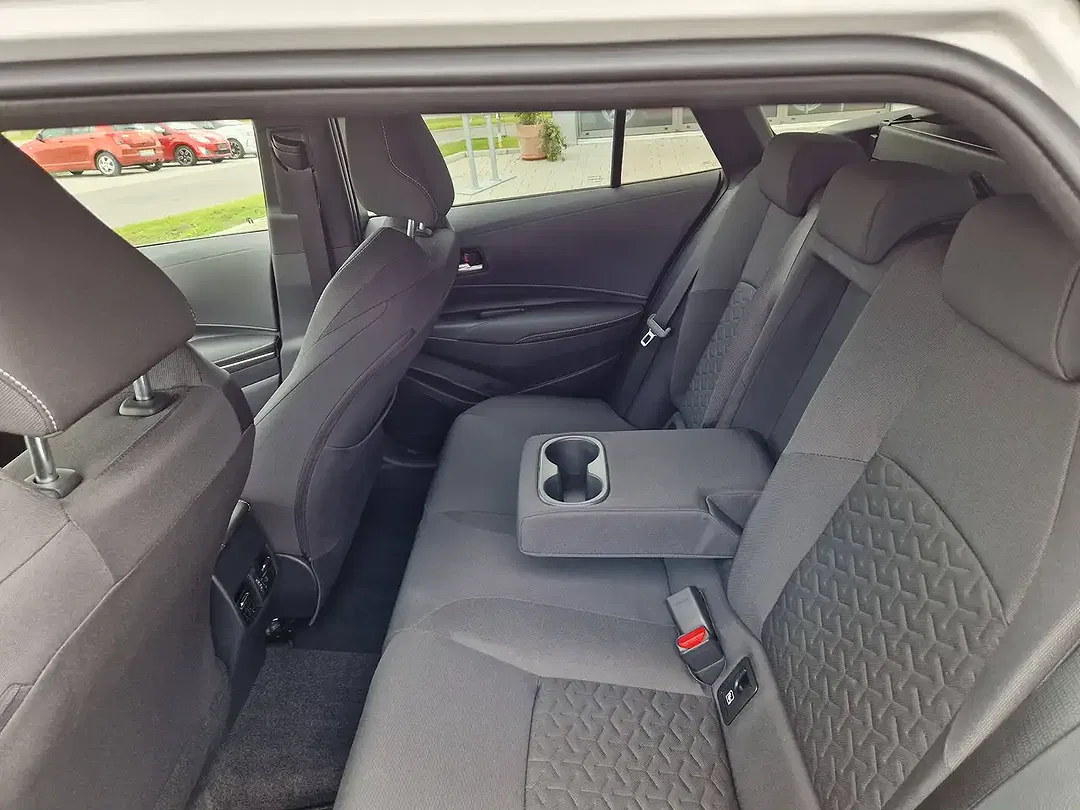 Suzuki Swace Hybrid 1.8 CVT Comfort - Thumbnail 14