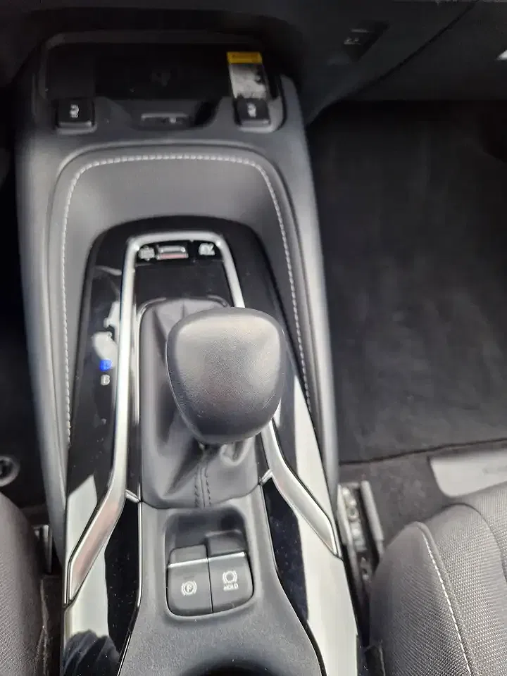 Suzuki Swace Hybrid 1.8 CVT Comfort - foto 15