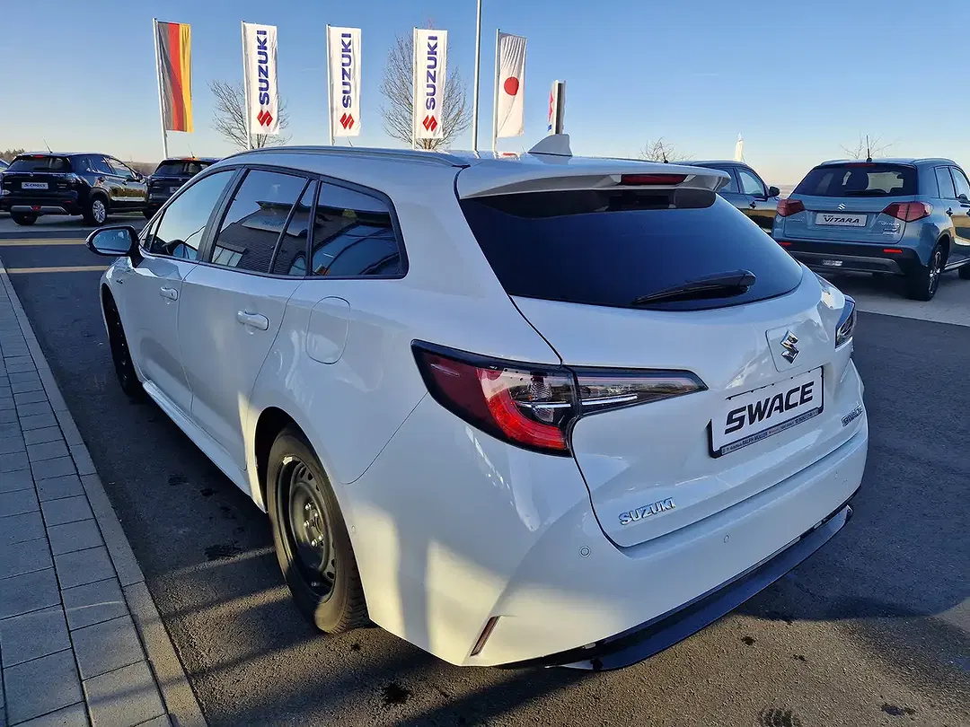 Suzuki Swace Hybrid 1.8 CVT Comfort - Thumbnail 3