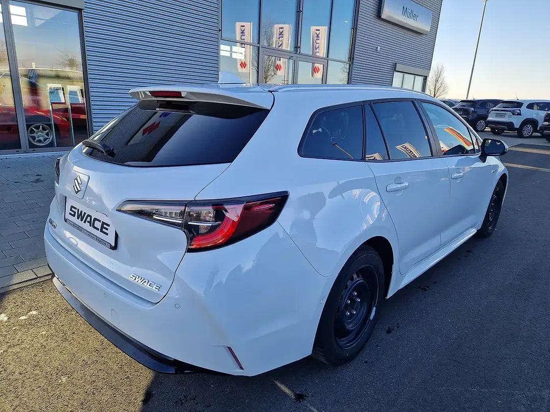 Suzuki Swace Hybrid 1.8 CVT Comfort - Thumbnail 6