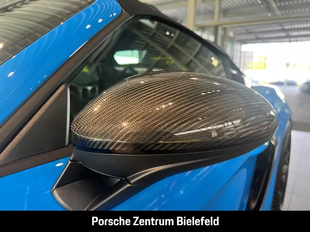 Porsche 718 Spyder RS - Thumbnail 12