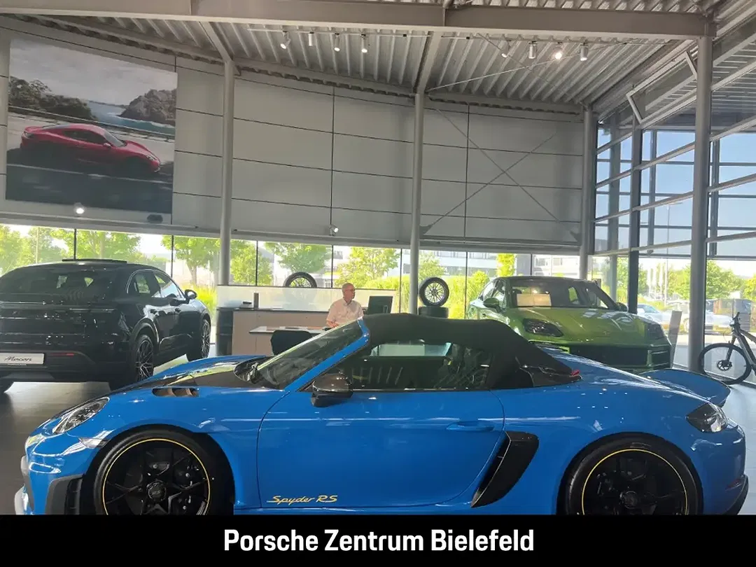Porsche 718 Spyder RS - Thumbnail 3