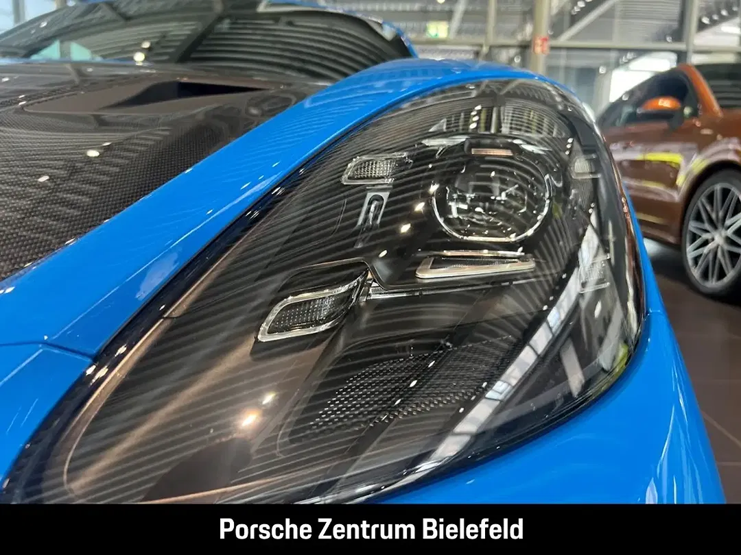 Porsche 718 Spyder RS - Thumbnail 9