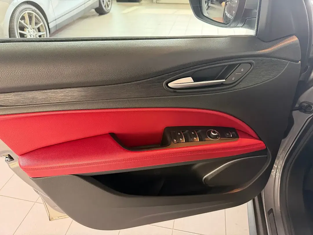 Alfa Romeo Stelvio AUT Q4 Super - Thumbnail 10