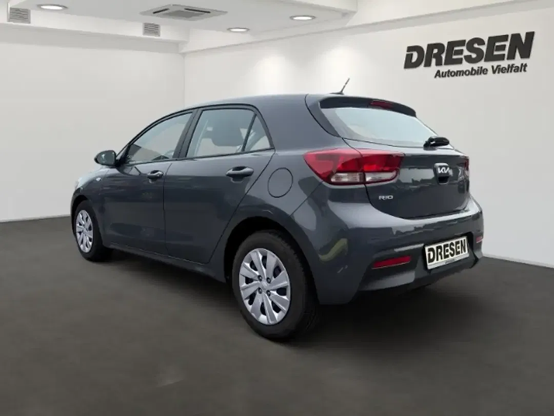Kia Rio Edition 7 - Thumbnail 3