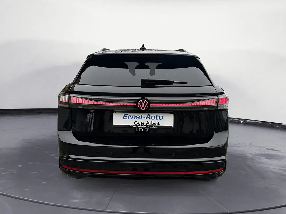 Volkswagen ID.7 Pro - Thumbnail 5