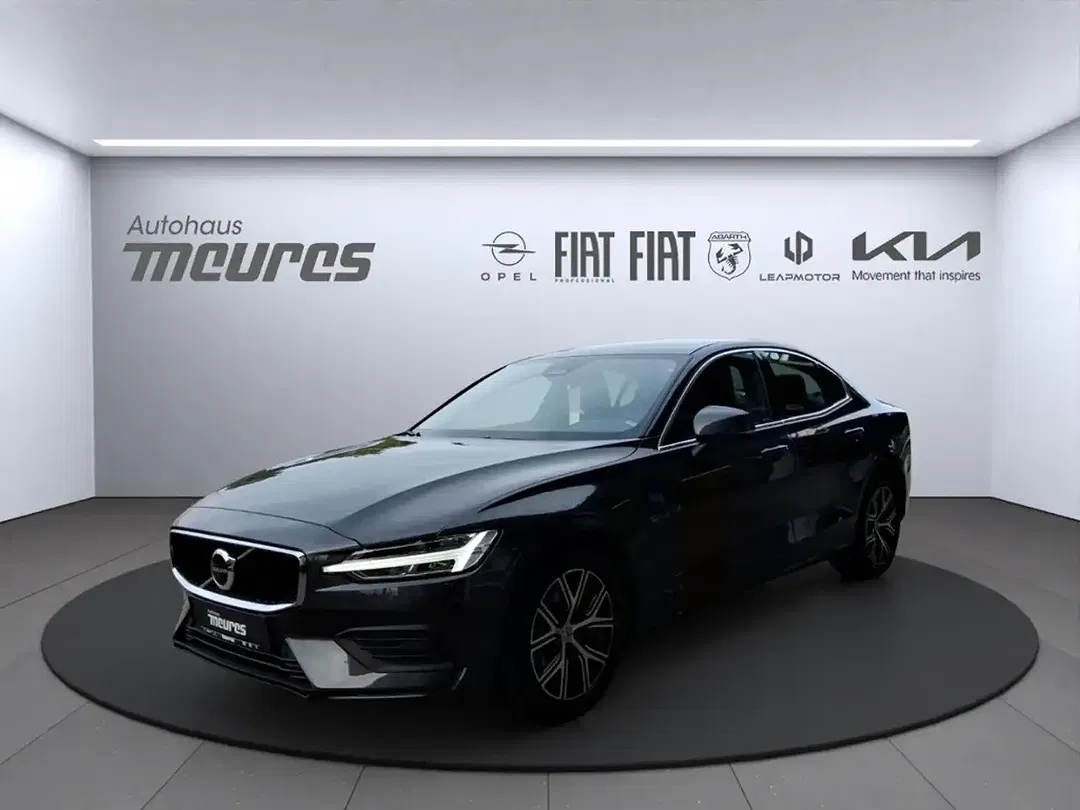 Volvo S60 MHEV Core - foto 1