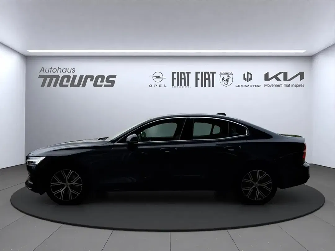 Volvo S60 MHEV Core - foto 2
