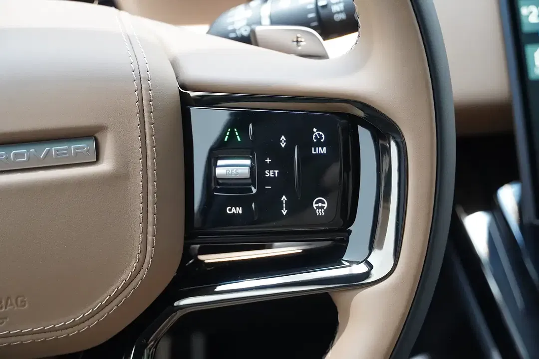 Land Rover Range Rover Sport 3.0 PHEV Dynamic SE - Thumbnail 30