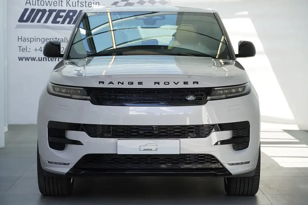 Land Rover Range Rover Sport 3.0 PHEV Dynamic SE - Thumbnail 4