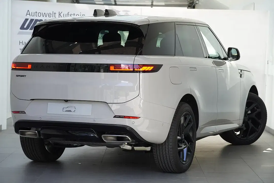 Land Rover Range Rover Sport 3.0 PHEV Dynamic SE - Thumbnail 7
