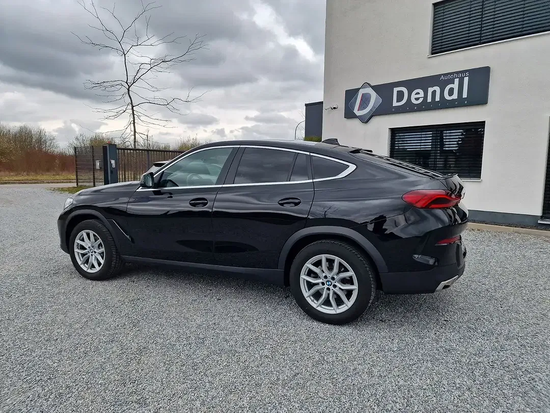 BMW X6 xDrive - Thumbnail 3