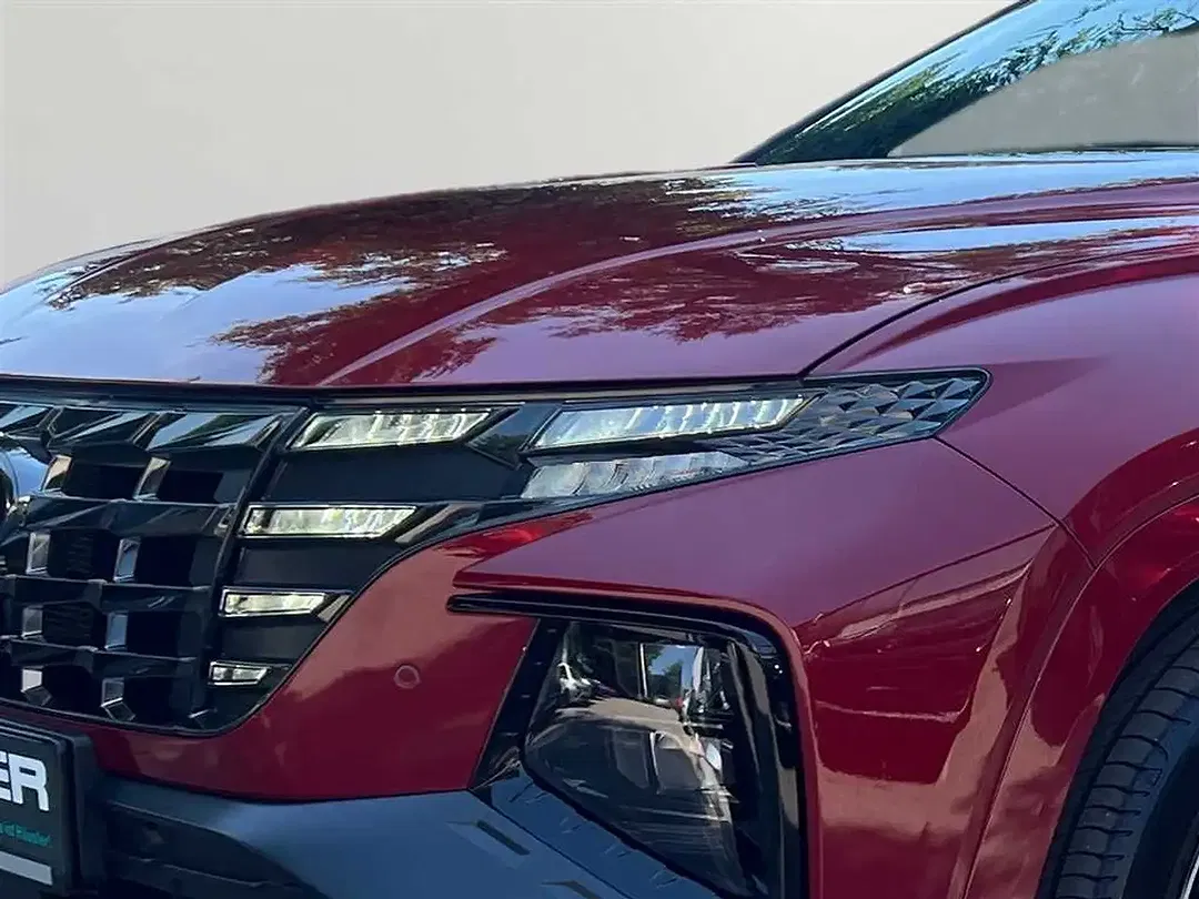 Hyundai TUCSON 4WD N Line - Thumbnail 7