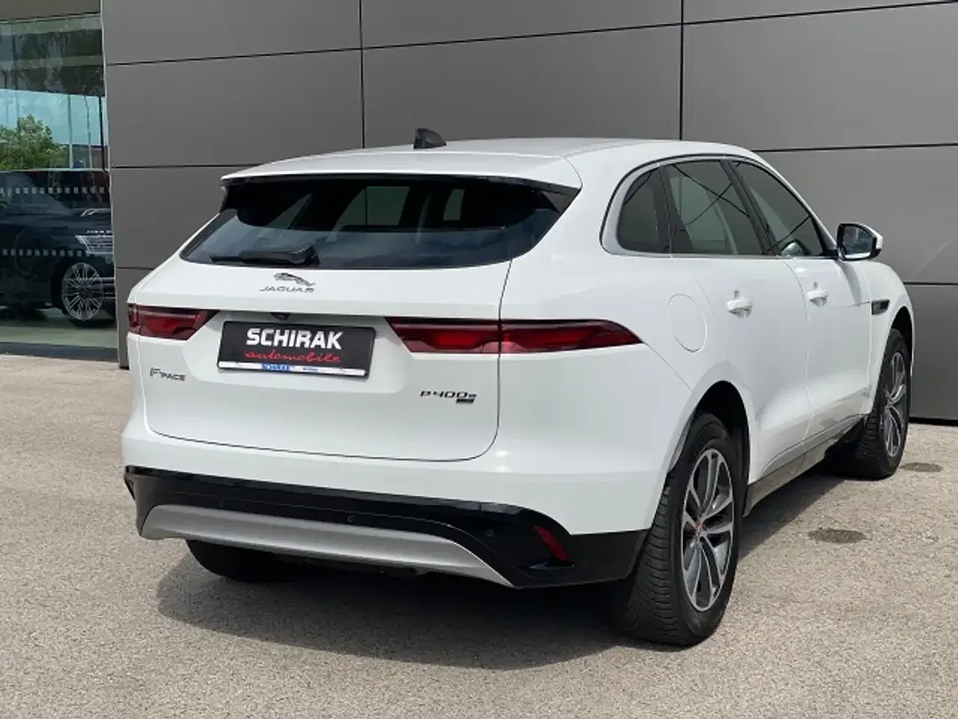 Jaguar F-Pace P400e 4x4 - Thumbnail 6
