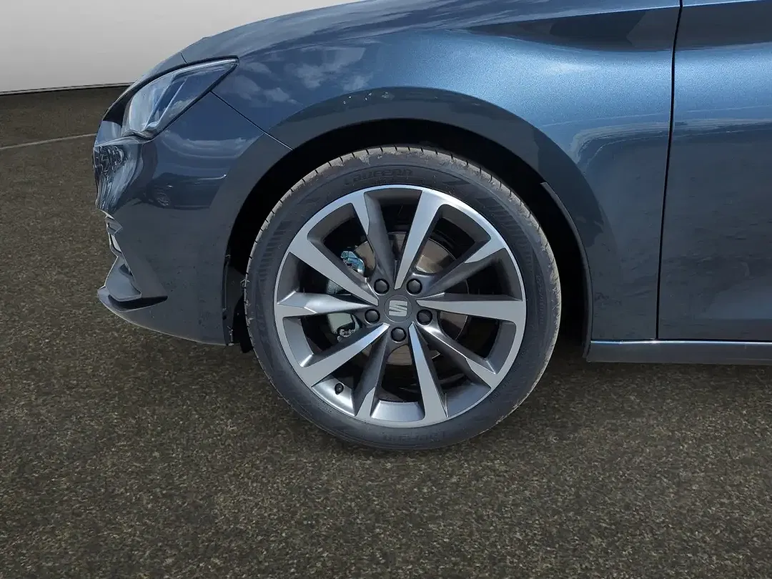 SEAT Leon 1.5 eTSI DSG FR - Thumbnail 7