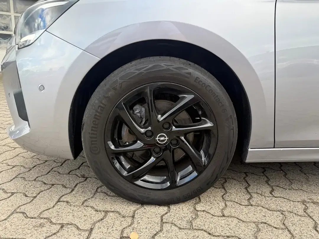 Opel Corsa GS Line - Thumbnail 4