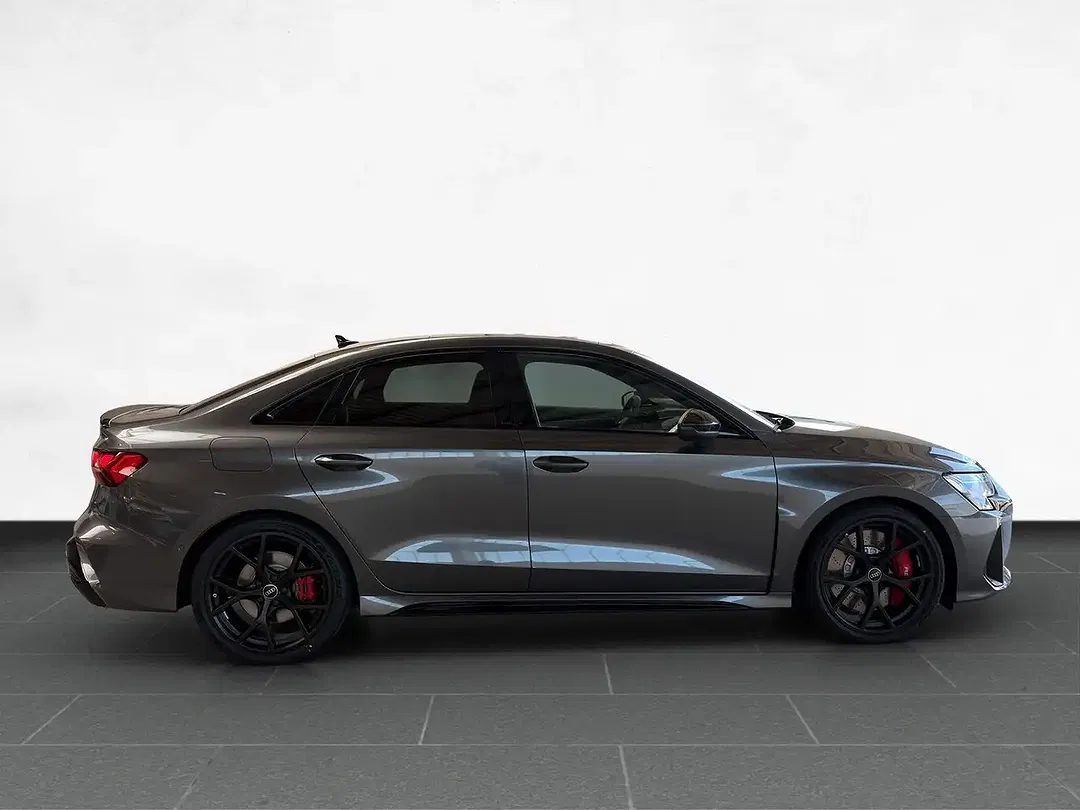 Audi RS3 2.5 TFSI S tronic quattro RS - Thumbnail 5