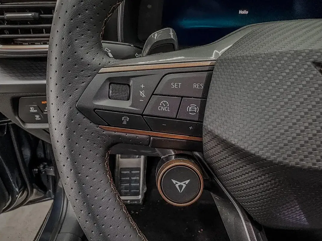 CUPRA Leon 1.5 eTSI DSG Sportstourer - Thumbnail 14