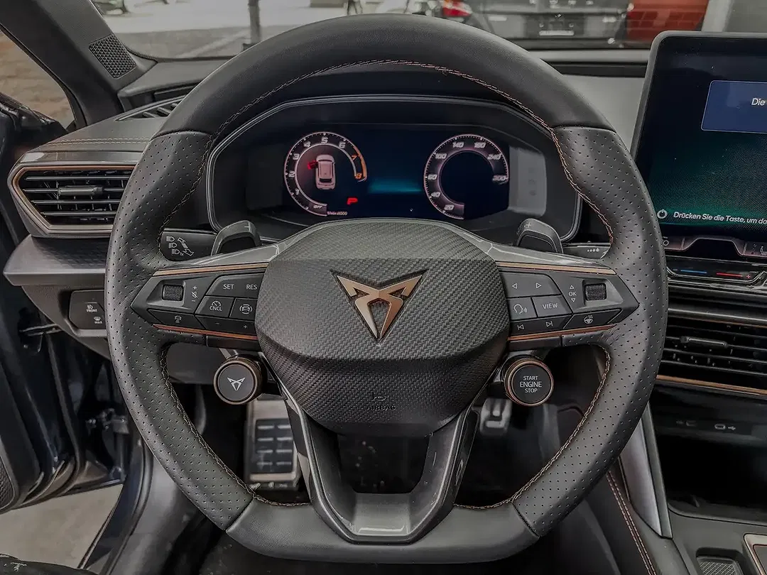 CUPRA Leon 1.5 eTSI DSG Sportstourer - Thumbnail 15