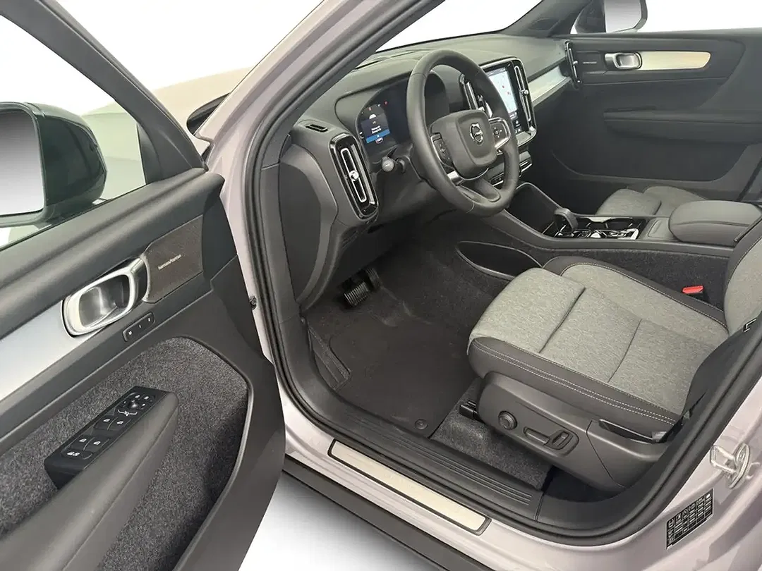 Volvo XC40 B3 Plus Dark - Thumbnail 10
