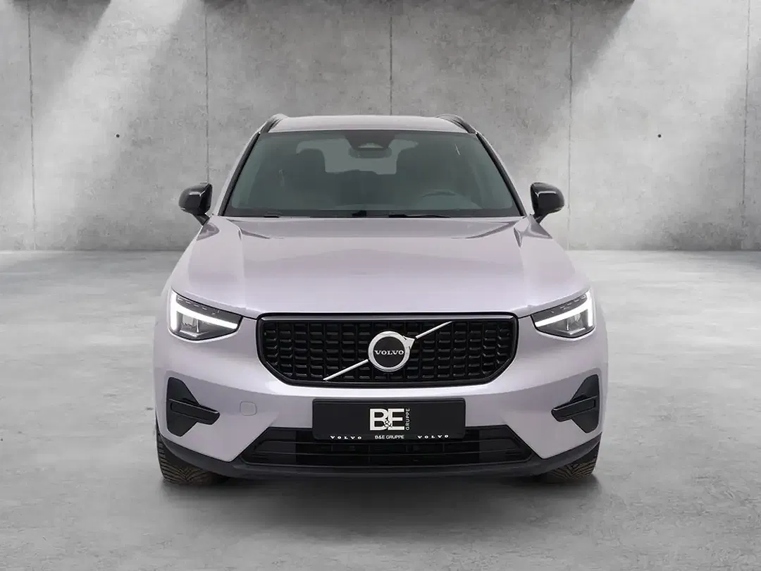 Volvo XC40 B3 Plus Dark - foto 2