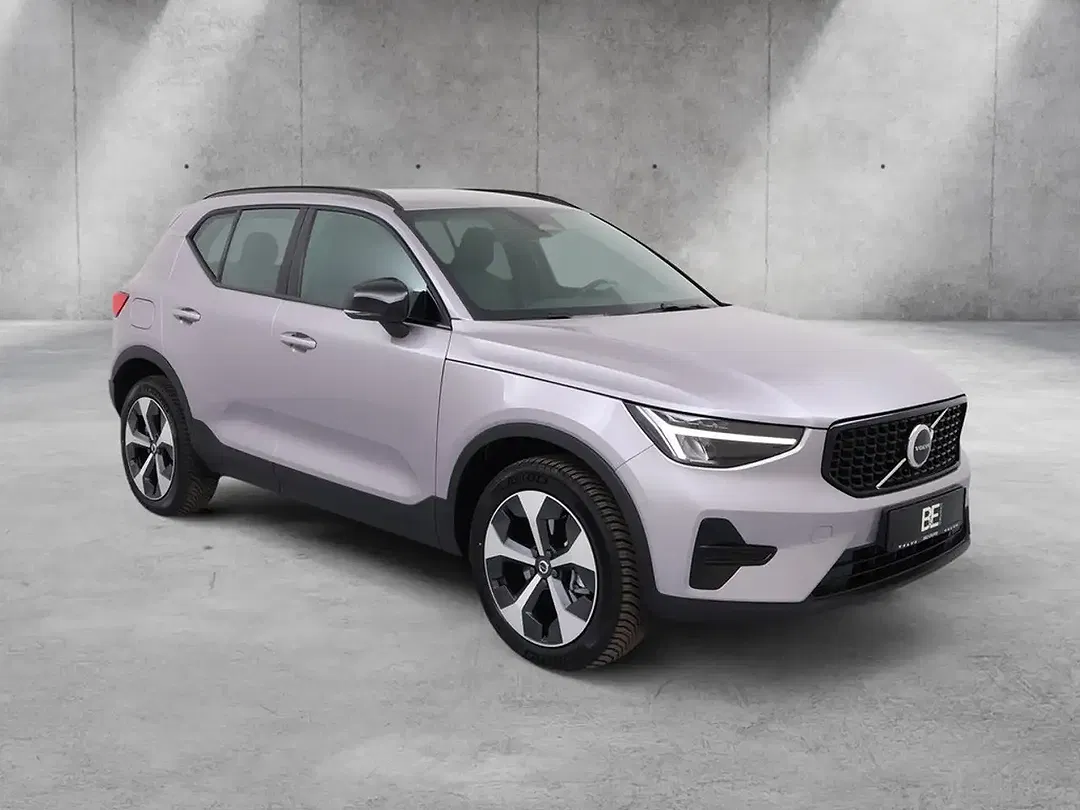 Volvo XC40 B3 Plus Dark - Thumbnail 3
