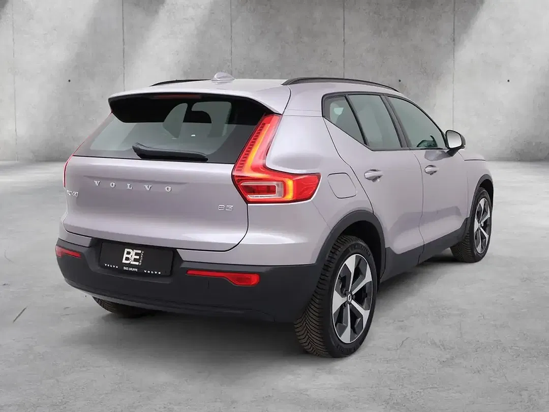 Volvo XC40 B3 Plus Dark - Thumbnail 5