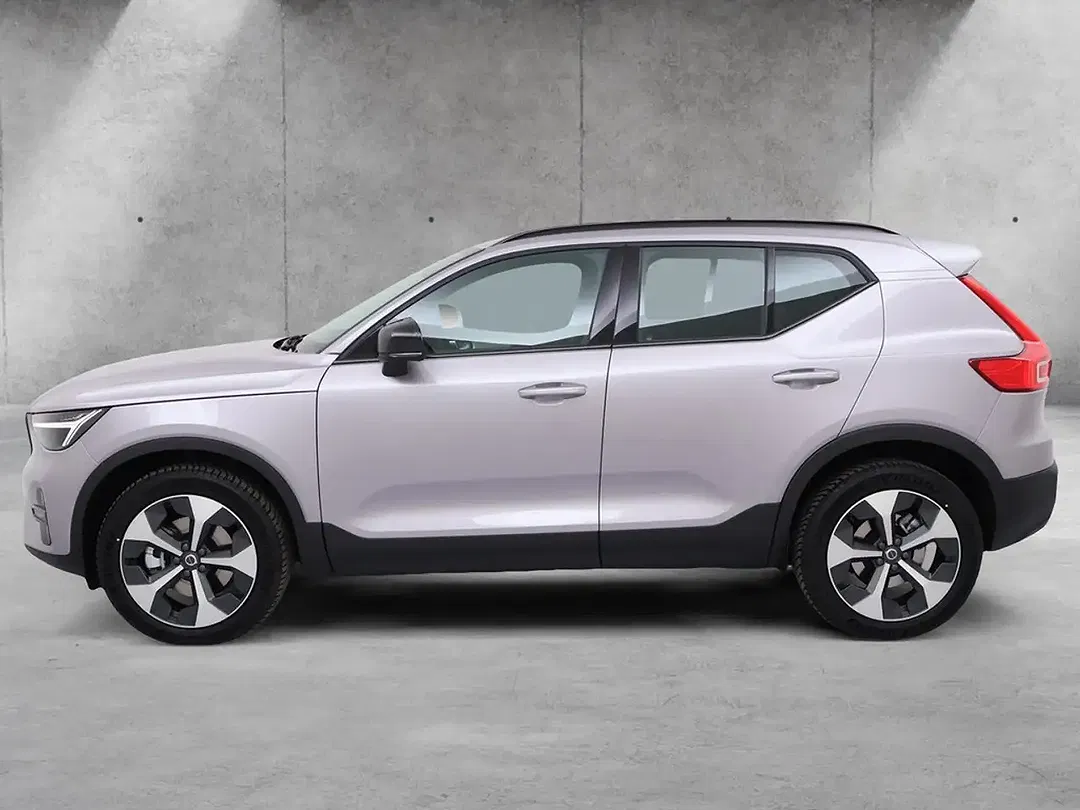 Volvo XC40 B3 Plus Dark - Thumbnail 8