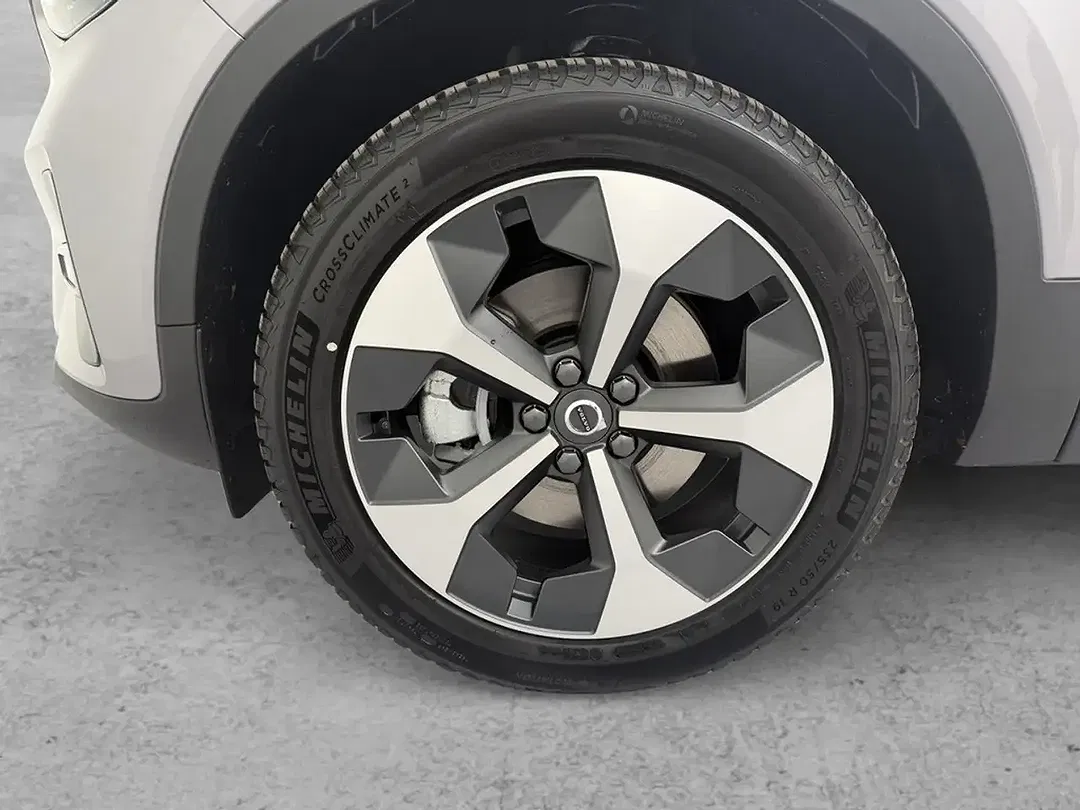 Volvo XC40 B3 Plus Dark - Thumbnail 9