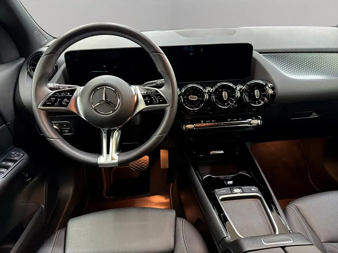 Mercedes-Benz GLA 200 AUT - Thumbnail 10