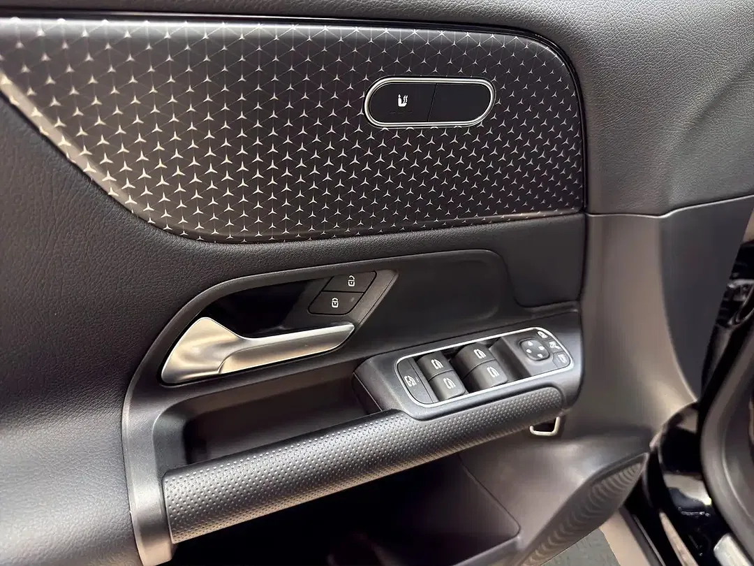 Mercedes-Benz GLA 200 AUT - Thumbnail 14