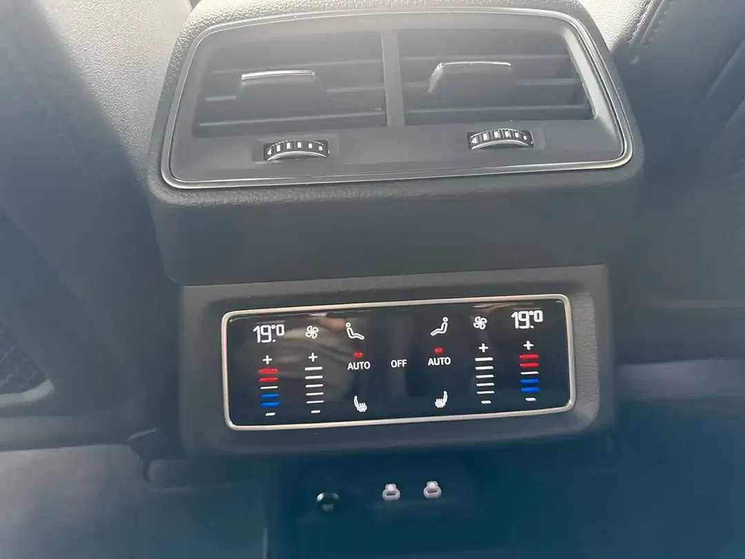 Audi Q8 50 e-tron quattro Sportback advanced - Thumbnail 10