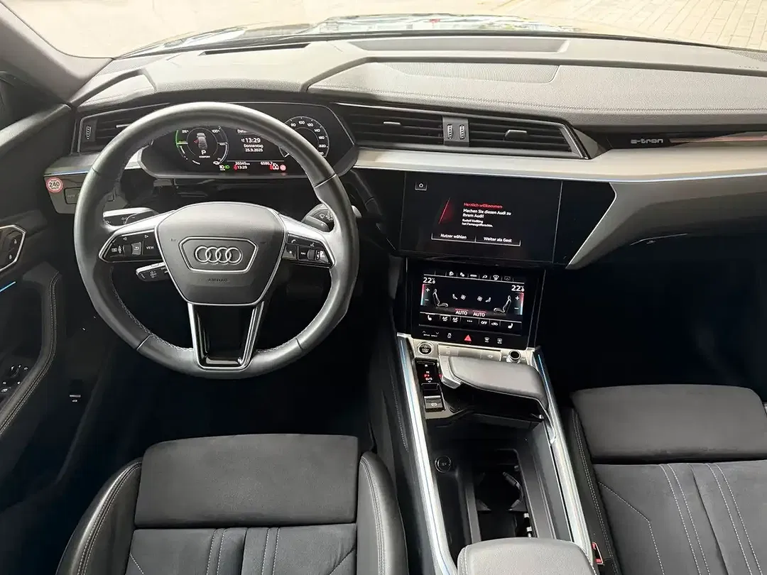Audi Q8 50 e-tron quattro Sportback advanced - Thumbnail 8