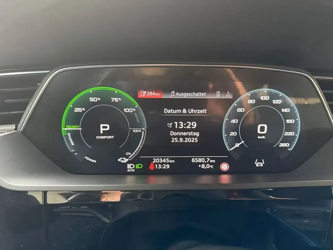 Audi Q8 50 e-tron quattro Sportback advanced - Thumbnail 9