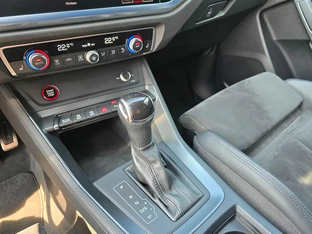 Audi RS Q3 2.5 TFSI quattro - foto 8