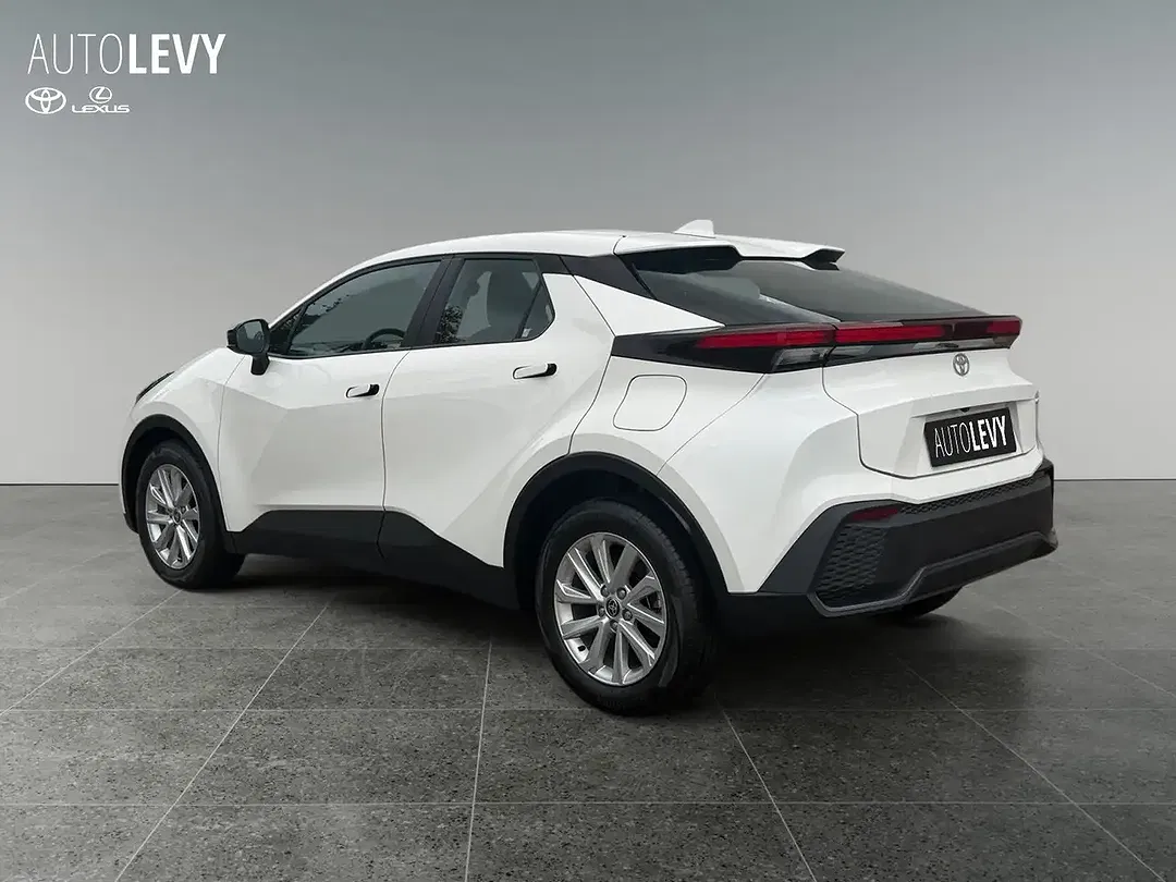 Toyota C-HR Hybrid - Thumbnail 3