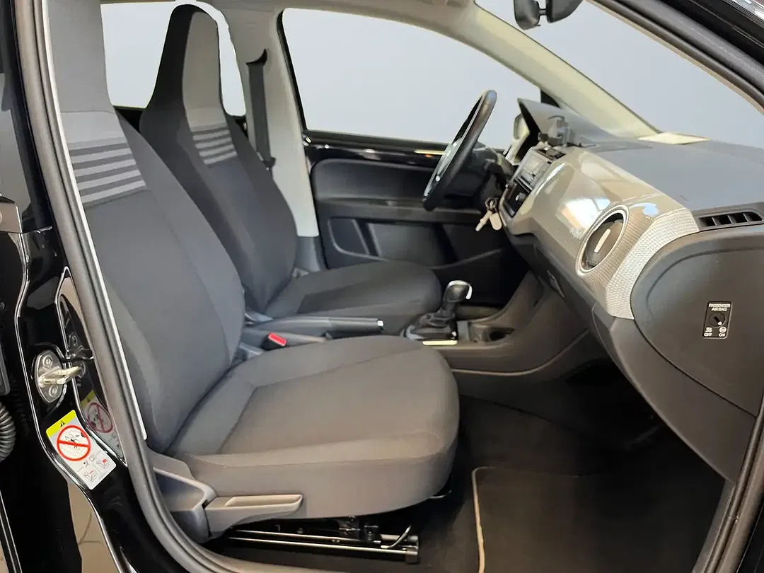 Volkswagen e-up! Style Plus - Thumbnail 9