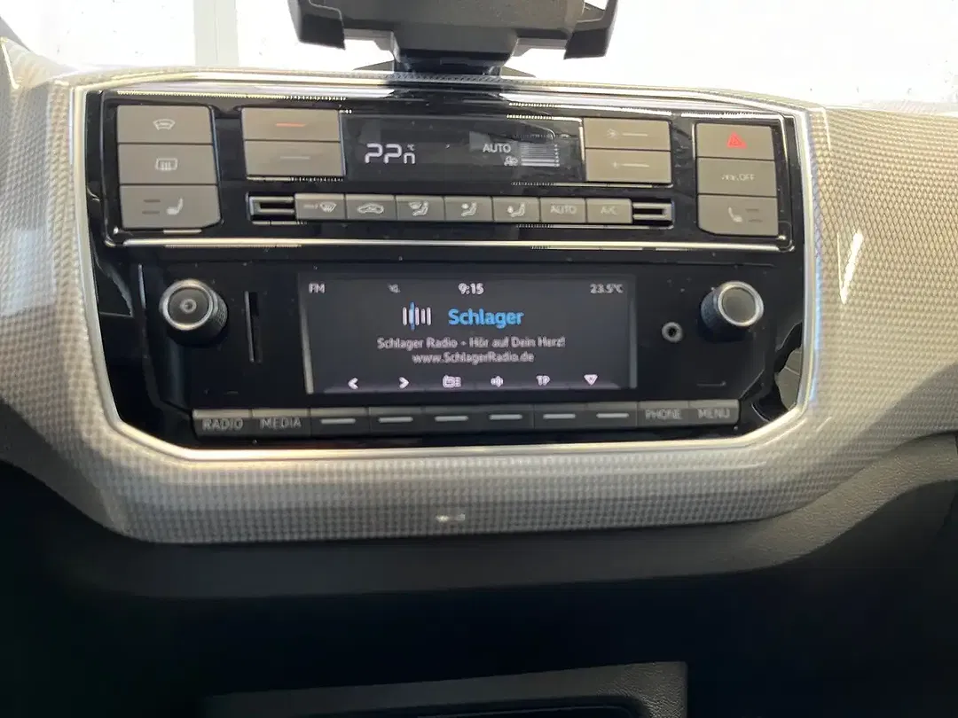Volkswagen e-up! Style Plus - Thumbnail 12