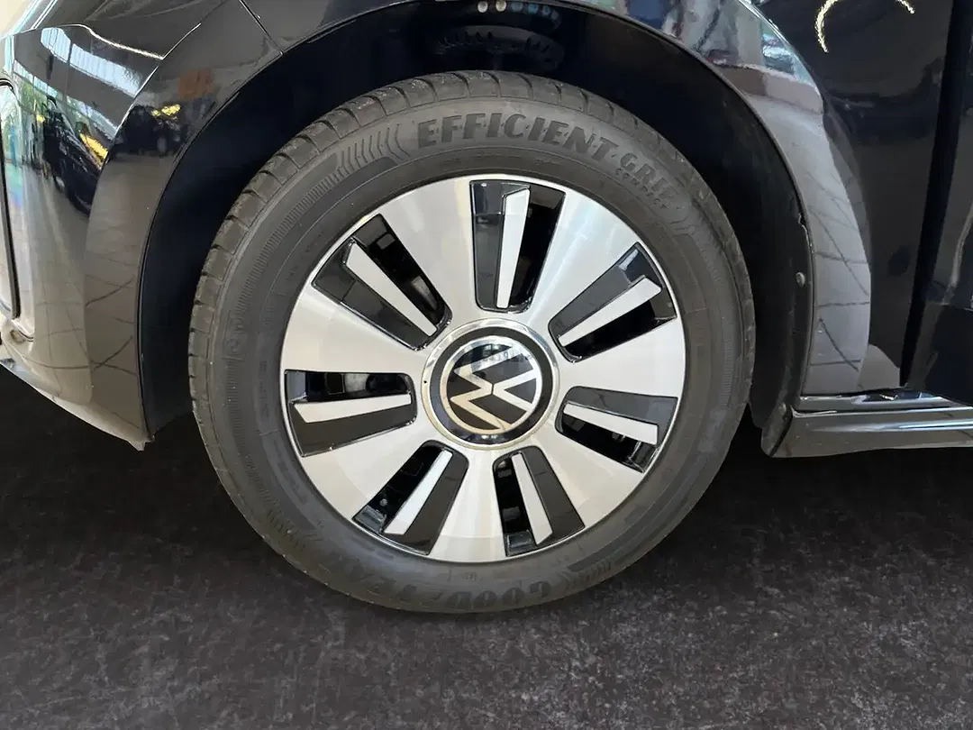 Volkswagen e-up! Style Plus - Thumbnail 14