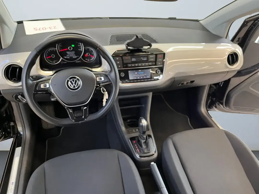 Volkswagen e-up! Style Plus - Thumbnail 7
