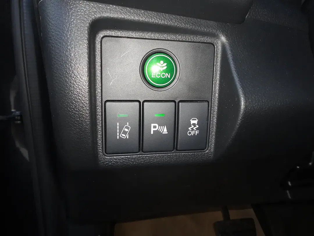 Honda HR-V 1.5 i-VTEC CVT Elegance - Thumbnail 8