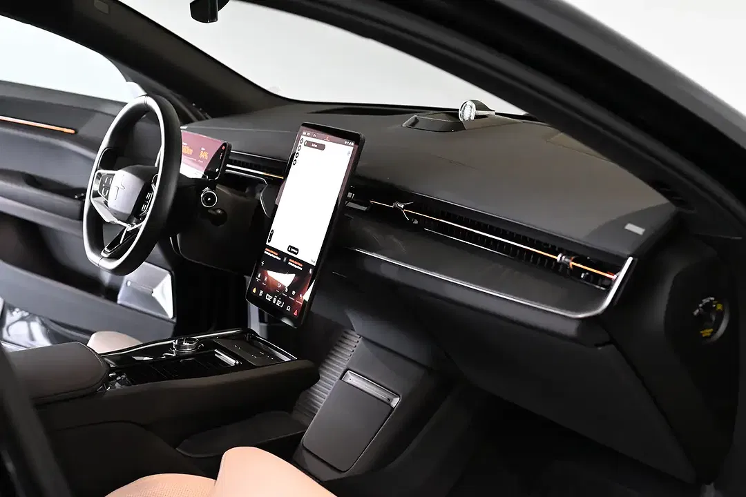 Polestar 3 Long Range - Thumbnail 9