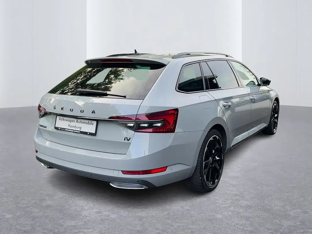 Skoda Superb 1.4 TSI iV DSG Combi Sportline - foto 2