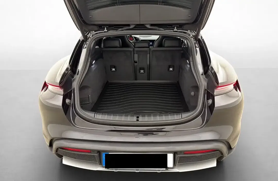 Porsche Taycan 4 Cross Turismo Plus - Thumbnail 9