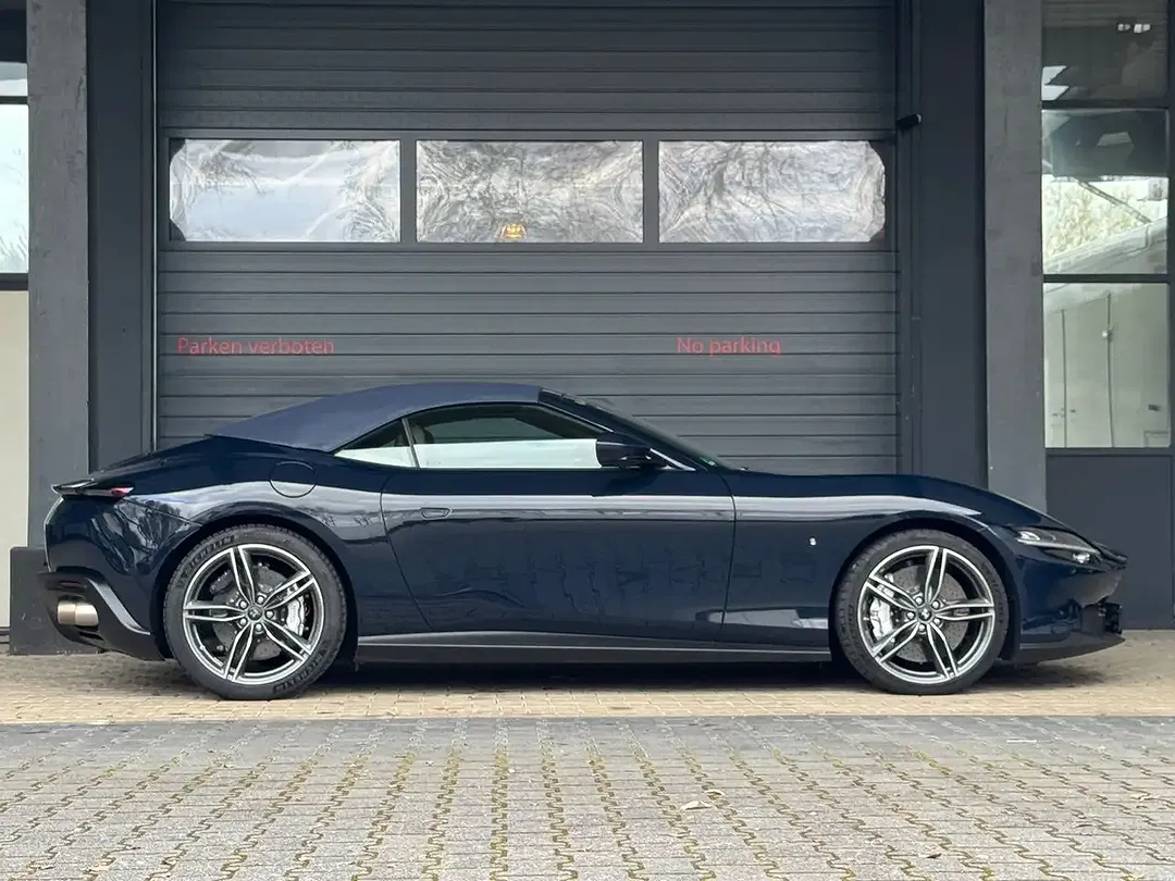 Ferrari Roma Spider - foto 2