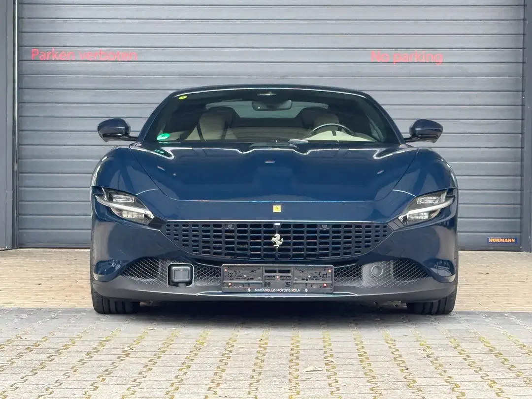 Ferrari Roma Spider - Thumbnail 5